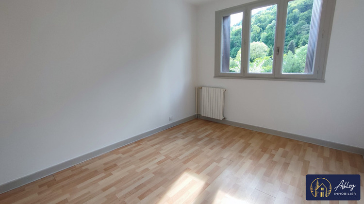 Ma-Cabane - Location Appartement Bort-les-Orgues, 85 m²