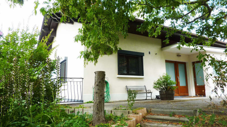 Ma-Cabane - Location Appartement BOSSEY, 147 m²