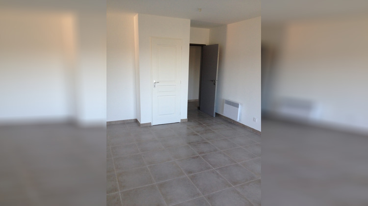 Ma-Cabane - Location Appartement Bouc-Bel-Air, 45 m²