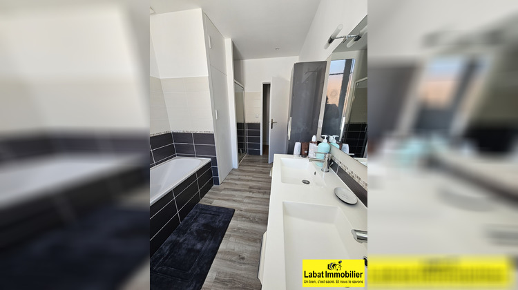 Ma-Cabane - Location Appartement Boucau, 173 m²