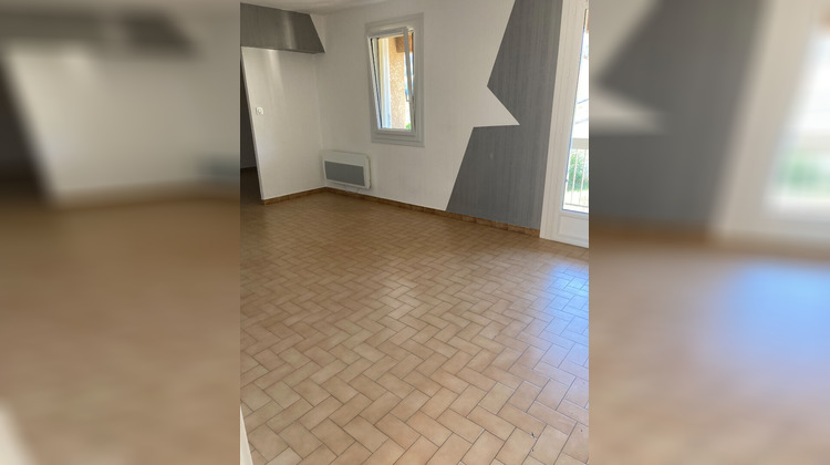 Ma-Cabane - Location Appartement BOUCIEU-LE-ROI, 75 m²