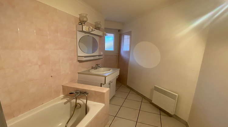 Ma-Cabane - Location Appartement BOULOC, 80 m²