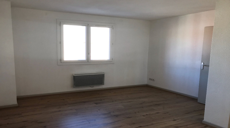 Ma-Cabane - Location Appartement BOULOC, 67 m²
