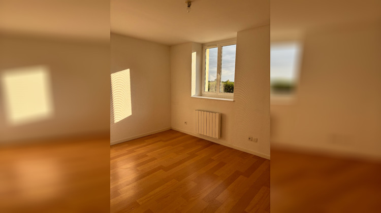 Ma-Cabane - Location Appartement BOULON, 79 m²