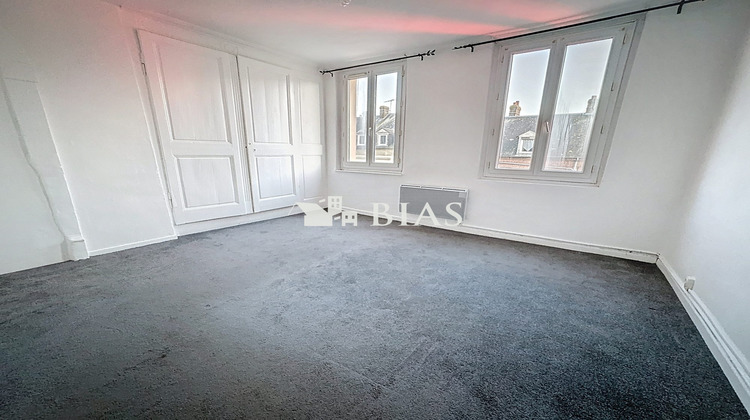 Ma-Cabane - Location Appartement Bourg-Achard, 44 m²