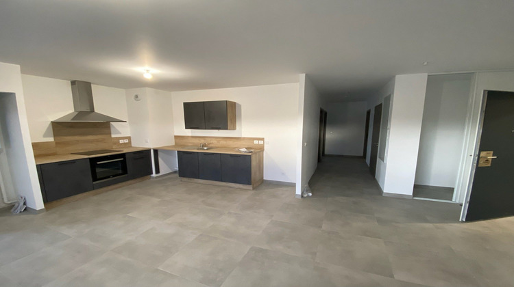 Ma-Cabane - Location Appartement Bourg-de-Péage, 68 m²