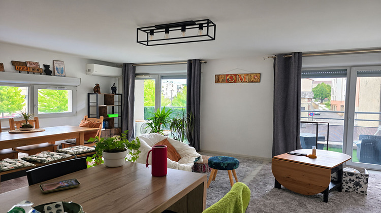 Ma-Cabane - Location Appartement BOURG-DE-PEAGE, 59 m²