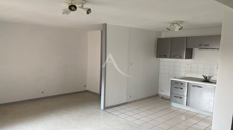 Ma-Cabane - Location Appartement BOURG-EN-BRESSE, 44 m²