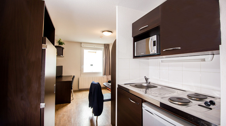 Ma-Cabane - Location Appartement BOURG-EN-BRESSE, 18 m²