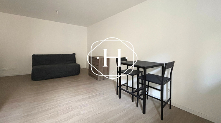 Ma-Cabane - Location Appartement BOURG-EN-BRESSE, 18 m²