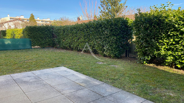 Ma-Cabane - Location Appartement BOURG-EN-BRESSE, 68 m²