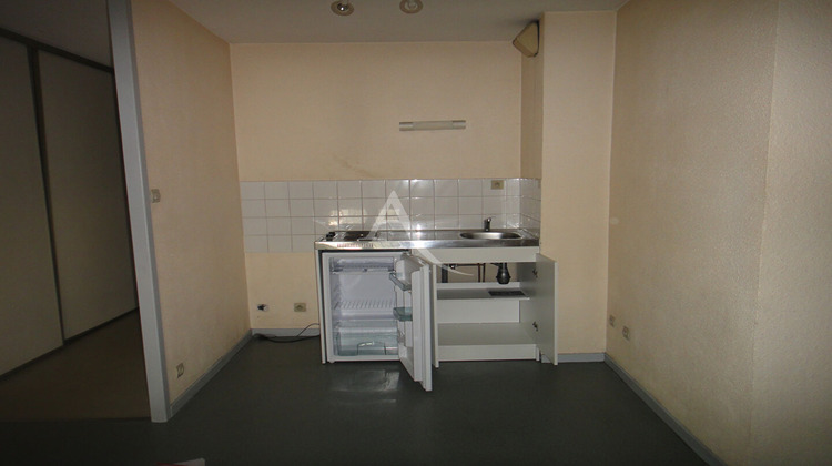 Ma-Cabane - Location Appartement BOURG-EN-BRESSE, 27 m²