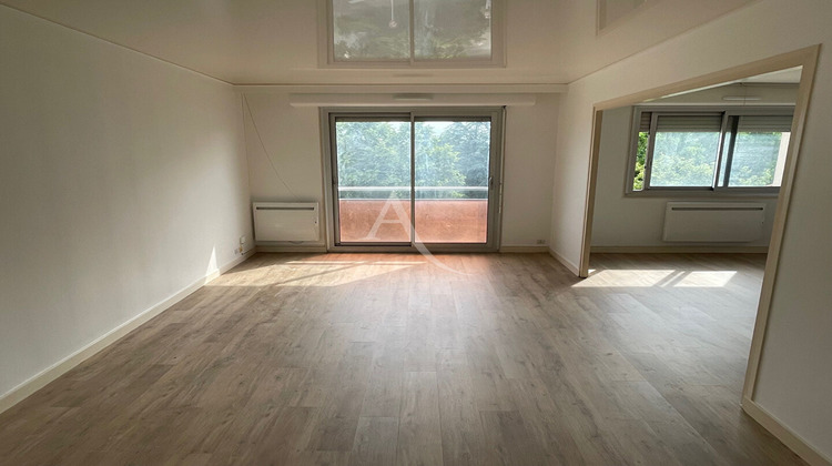 Ma-Cabane - Location Appartement BOURG-EN-BRESSE, 80 m²