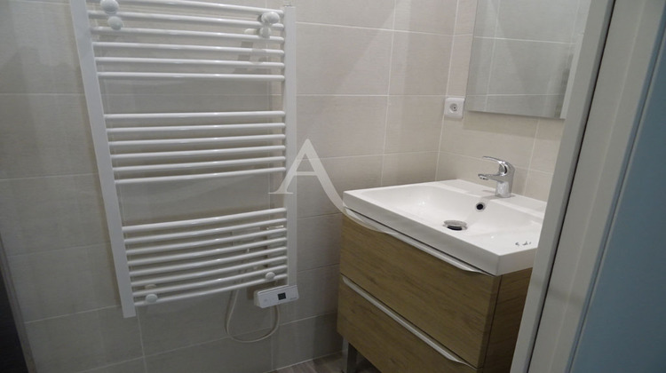 Ma-Cabane - Location Appartement BOURG-EN-BRESSE, 36 m²