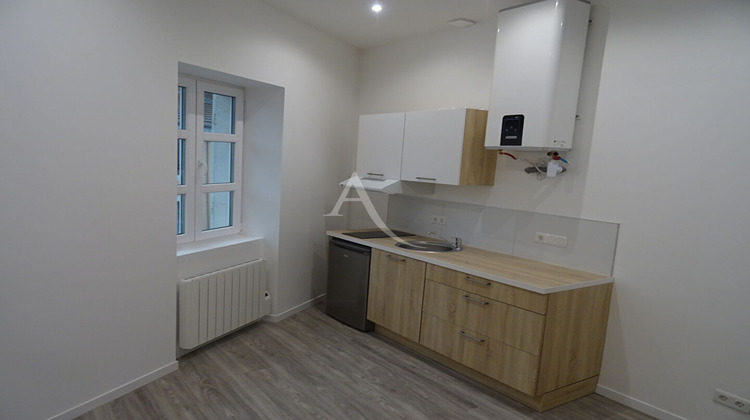 Ma-Cabane - Location Appartement BOURG-EN-BRESSE, 18 m²