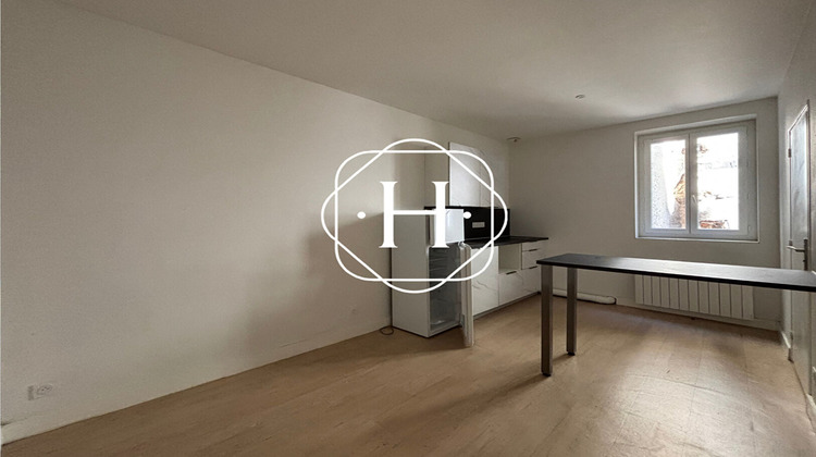 Ma-Cabane - Location Appartement BOURG-EN-BRESSE, 17 m²