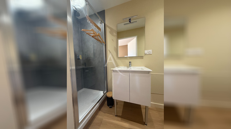 Ma-Cabane - Location Appartement BOURG-EN-BRESSE, 18 m²