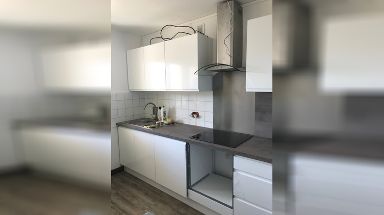 Ma-Cabane - Location Appartement Bourg-lès-valence, 65 m²