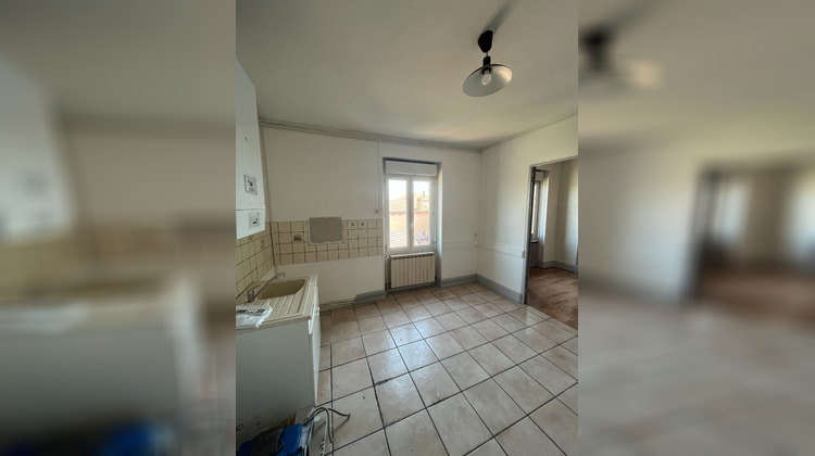 Ma-Cabane - Location Appartement BOURG-LES-VALENCE, 81 m²