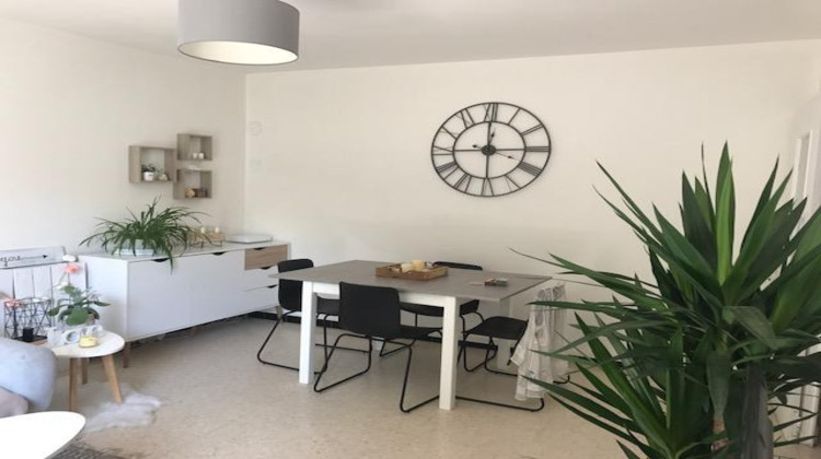 Ma-Cabane - Location Appartement BOURG-LES-VALENCE, 44 m²