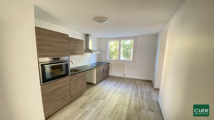 Ma-Cabane - Location Appartement BOURG-LES-VALENCE, 93 m²