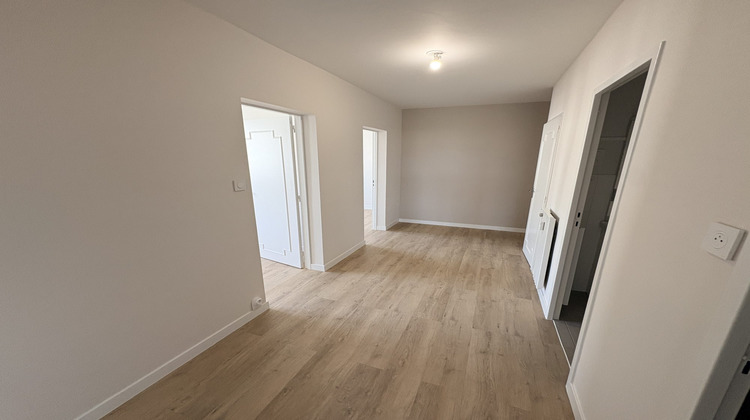 Ma-Cabane - Location Appartement Bourg-lès-Valence, 80 m²