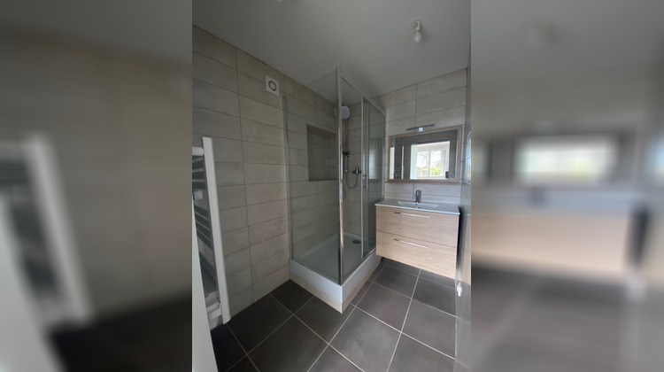 Ma-Cabane - Location Appartement BOURG-LES-VALENCE, 43 m²