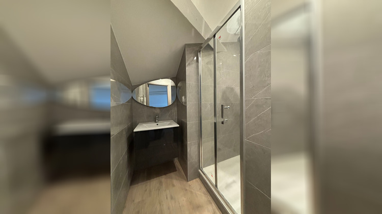 Ma-Cabane - Location Appartement BOURG-LES-VALENCE, 33 m²