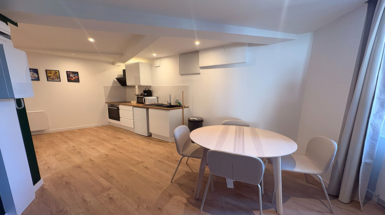 Ma-Cabane - Location Appartement BOURG-LES-VALENCE, 47 m²