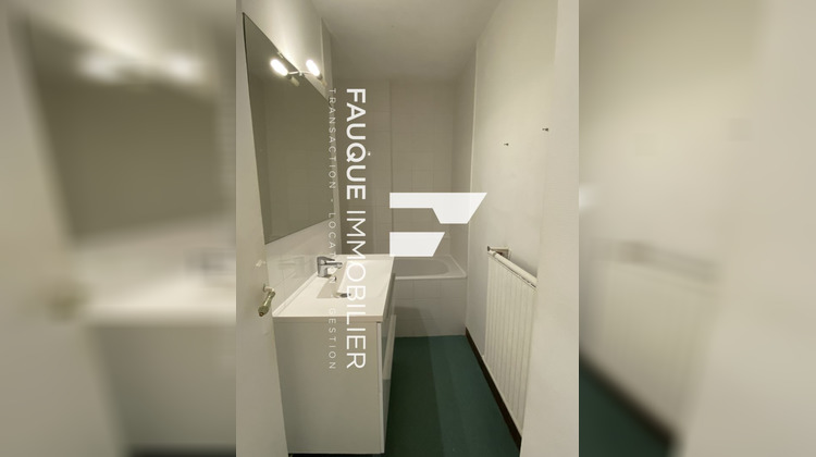 Ma-Cabane - Location Appartement BOURG-LES-VALENCE, 51 m²