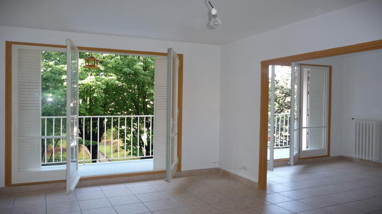 Ma-Cabane - Location Appartement Bourg-Saint-Andéol, 66 m²