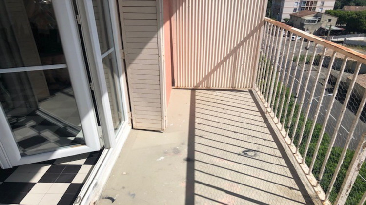 Ma-Cabane - Location Appartement Bourg-Saint-Andéol, 30 m²