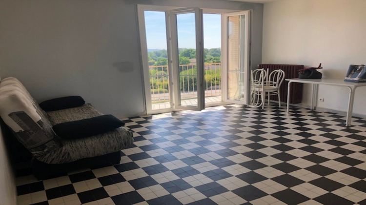 Ma-Cabane - Location Appartement Bourg-Saint-Andéol, 30 m²