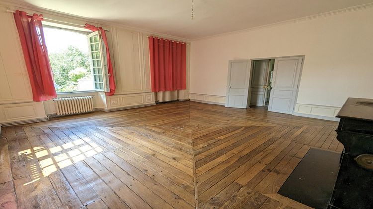 Ma-Cabane - Location Appartement BOURGES, 122 m²