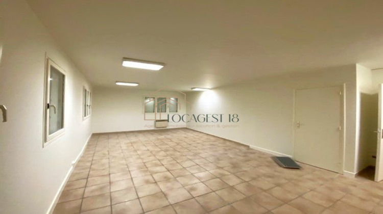 Ma-Cabane - Location Appartement BOURGES, 106 m²