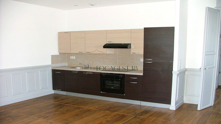 Ma-Cabane - Location Appartement BOURGES, 116 m²