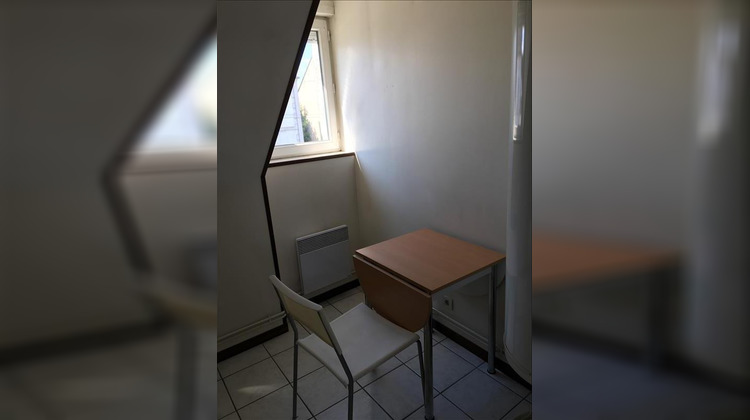 Ma-Cabane - Location Appartement BOURGES, 20 m²