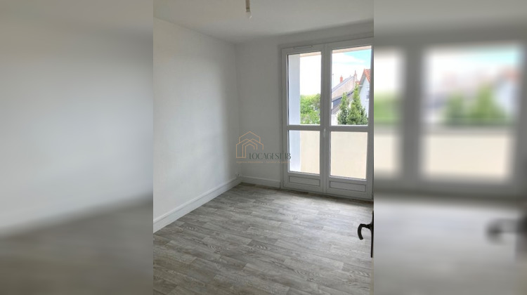 Ma-Cabane - Location Appartement BOURGES, 73 m²