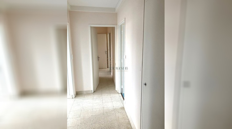 Ma-Cabane - Location Appartement BOURGES, 73 m²