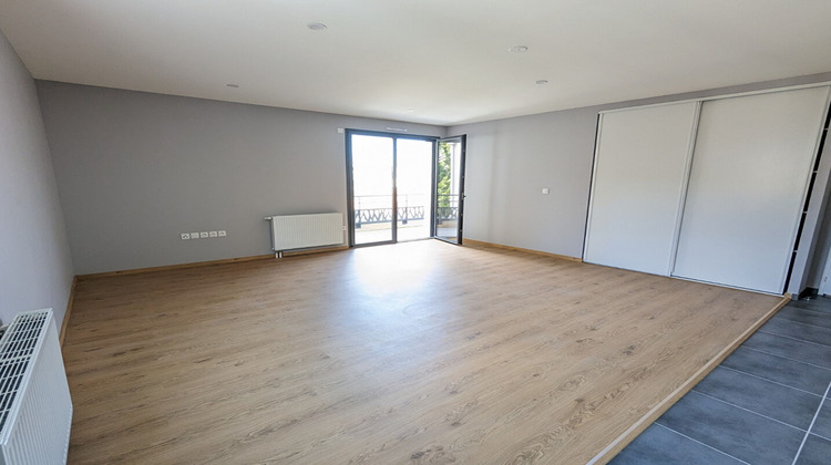 Ma-Cabane - Location Appartement BOURGES, 80 m²