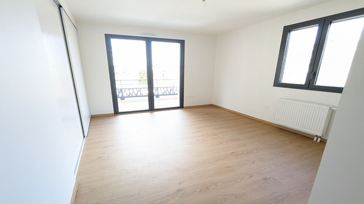 Ma-Cabane - Location Appartement BOURGES, 80 m²