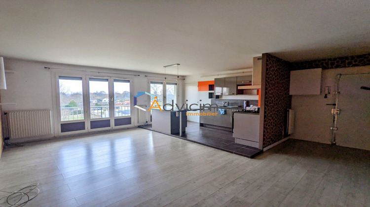 Ma-Cabane - Location Appartement Bourges, 64 m²