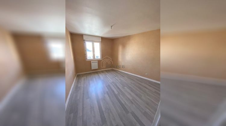 Ma-Cabane - Location Appartement BOURGES, 88 m²