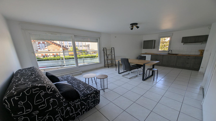 Ma-Cabane - Location Appartement BOURGES, 30 m²
