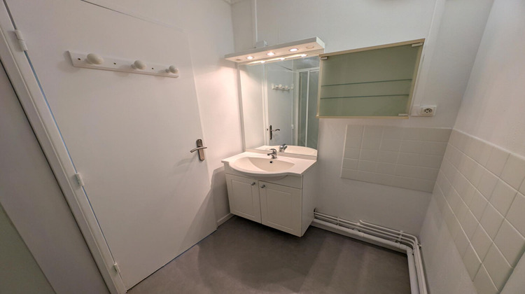 Ma-Cabane - Location Appartement BOURGES, 44 m²