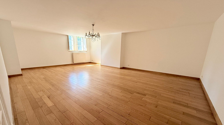 Ma-Cabane - Location Appartement BOURGES, 71 m²