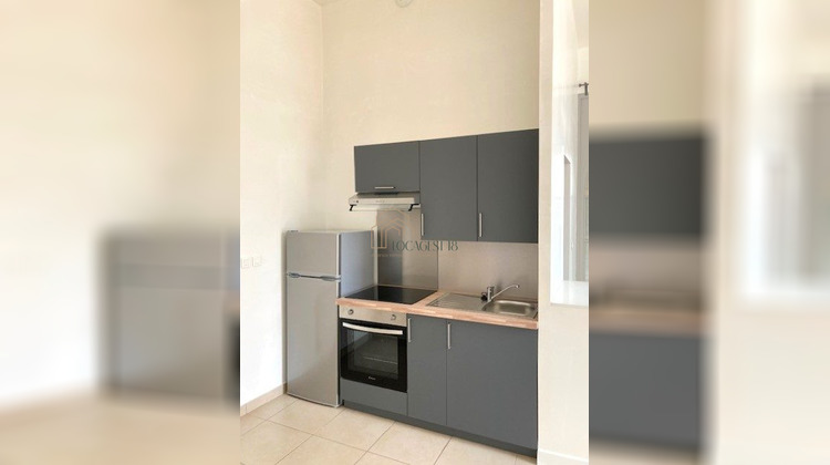 Ma-Cabane - Location Appartement BOURGES, 35 m²