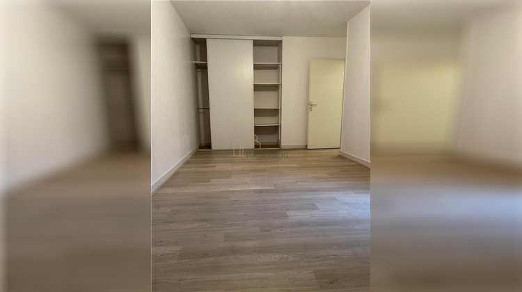 Ma-Cabane - Location Appartement BOURGES, 92 m²