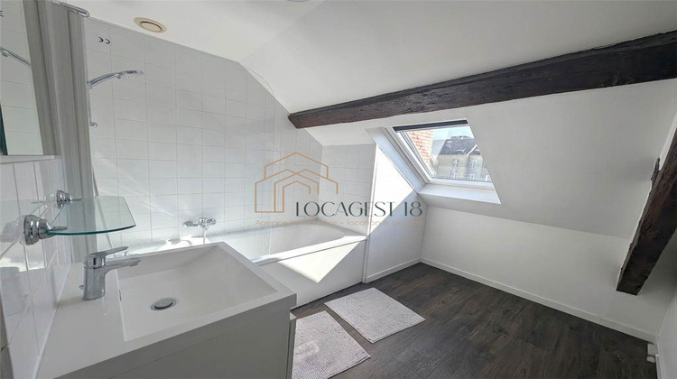 Ma-Cabane - Location Appartement BOURGES, 28 m²
