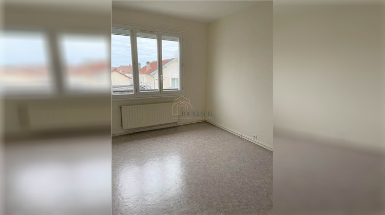 Ma-Cabane - Location Appartement BOURGES, 68 m²